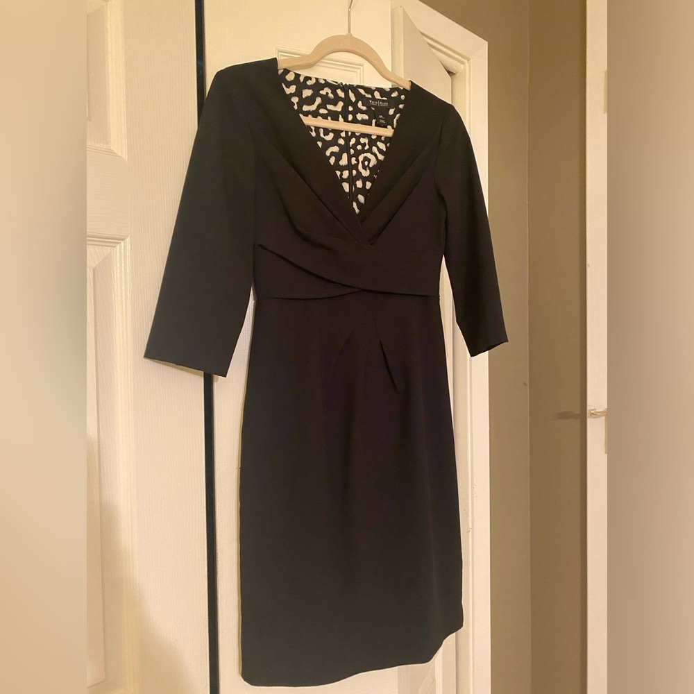 White House Black Market - Black mid length sleeve dress - 00